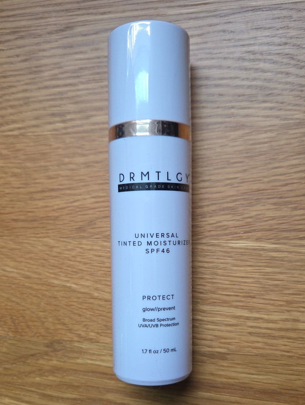 DRMTLGY Universal Tinted Moisturizer SPF 46